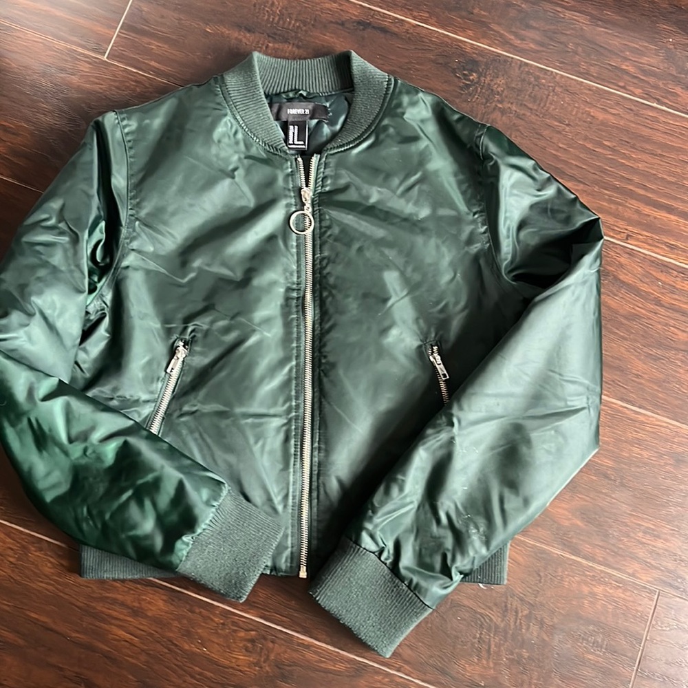 Green jacket Forever 21